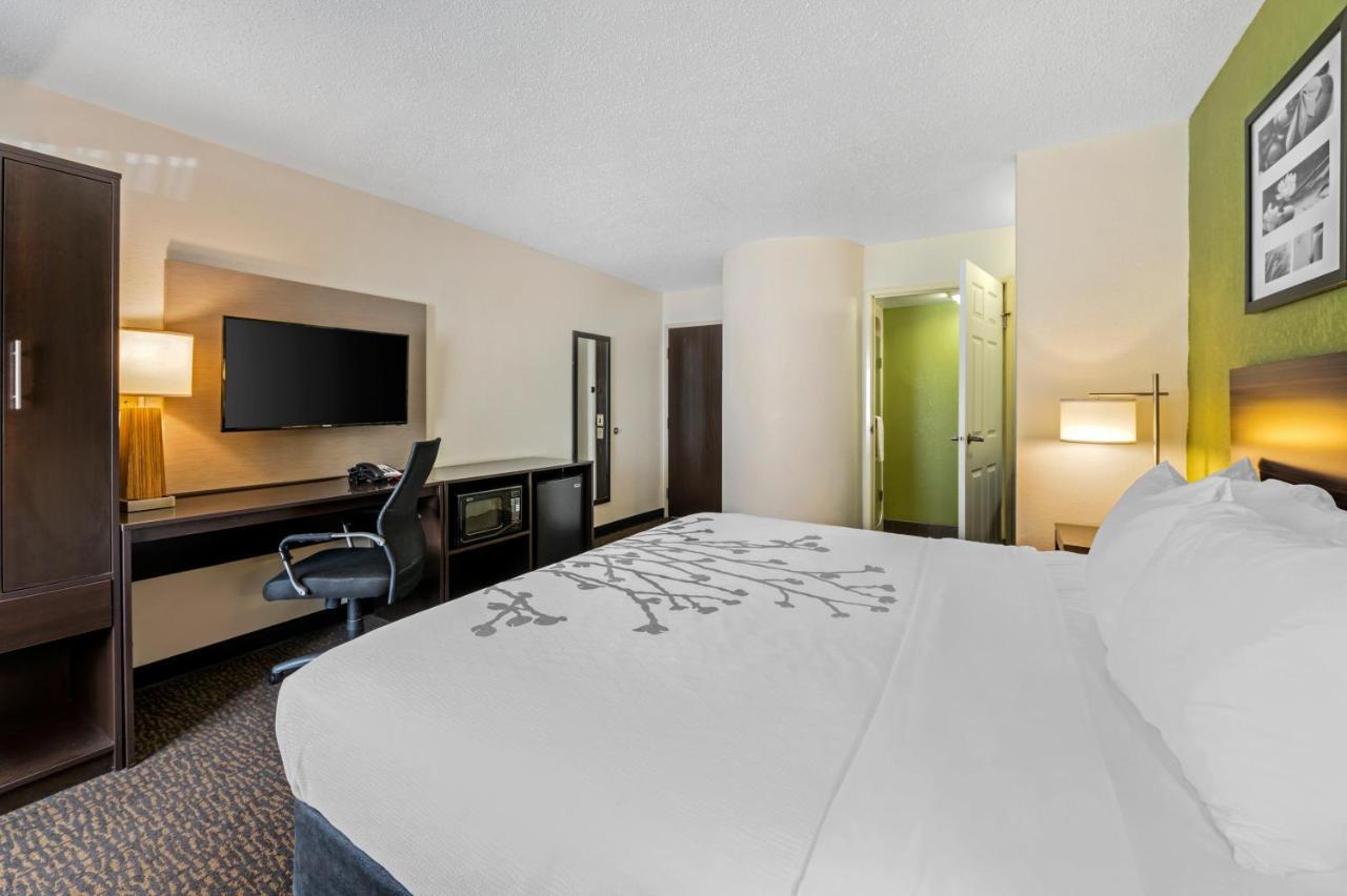 Sleep - Chicago 3*